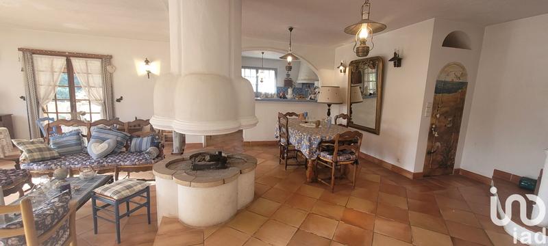 Maison - 190 m² - 6 pièces