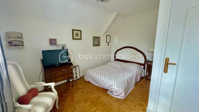 Maison traditionnelle - 112 m² - 5 pièces