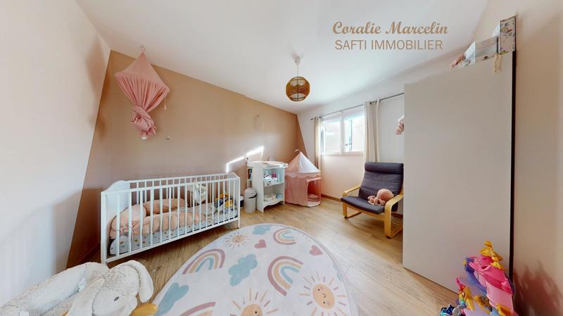 Maison - 112 m² - 4 pièces