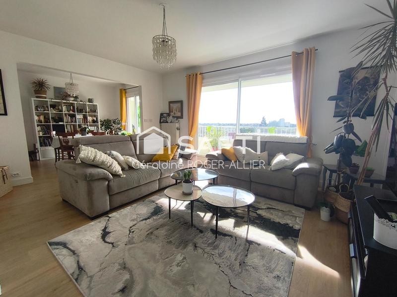 Appartement - 92 m² - 4 pièces