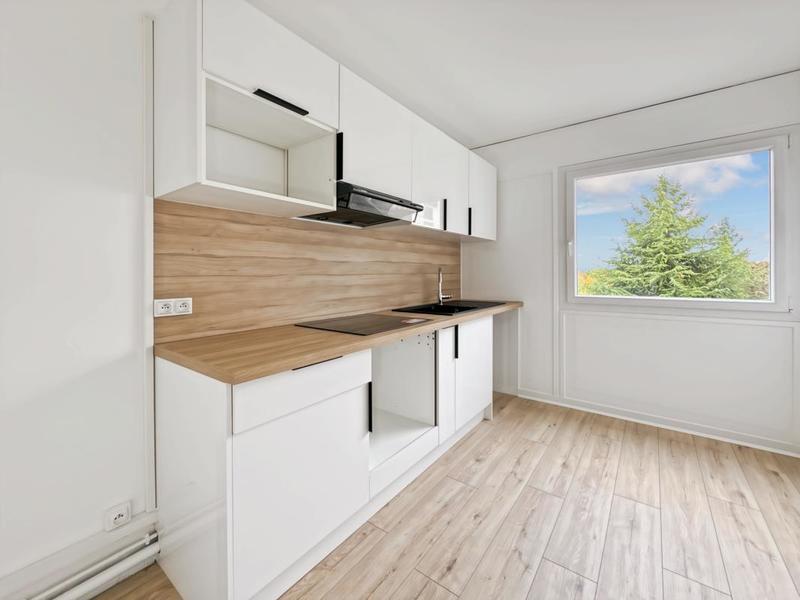 Appartement - 75 m² - 4 pièces