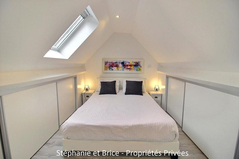 Maison - 180 m² - 8 pièces