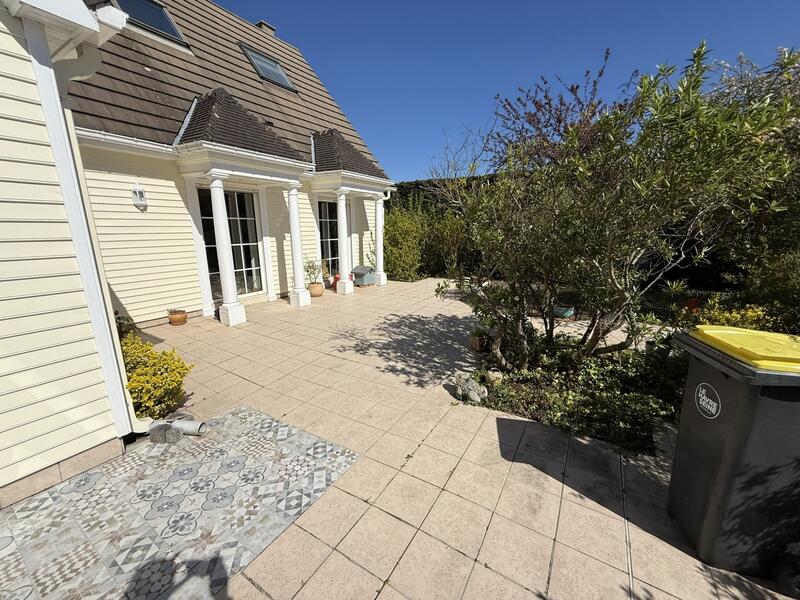 Maison ancienne - 179 m² - 5 pièces