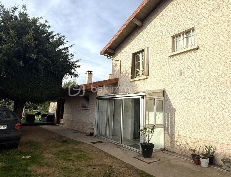 Maison - 98 m² - 4 pièces