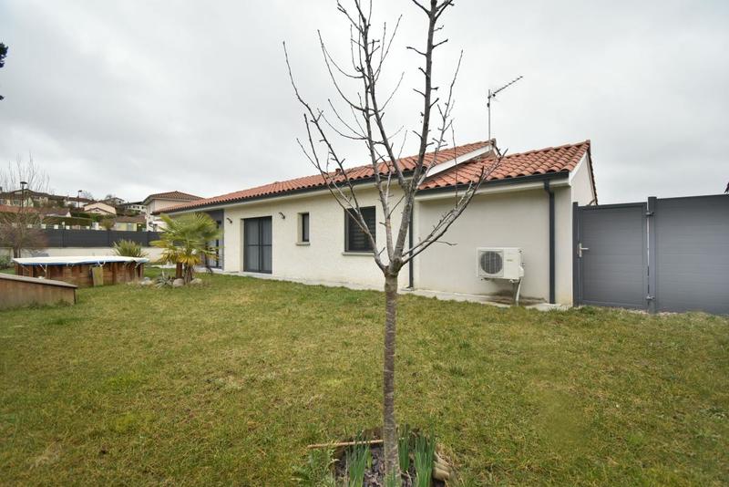 Maison - 110 m² - 4 pièces