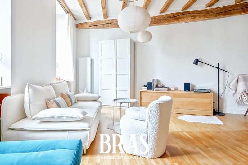 Appartement - 80 m² - 4 pièces