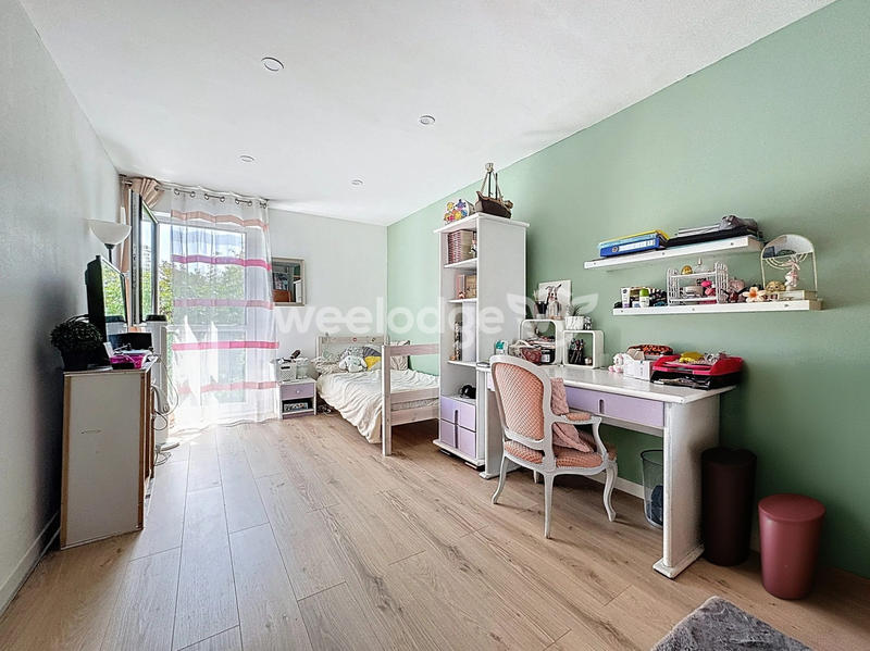 Appartement - 113 m² - 6 pièces