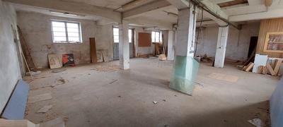 Entrepôt - 540 m² - 12 pièces