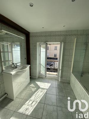 Appartement - 70 m² - 5 pièces