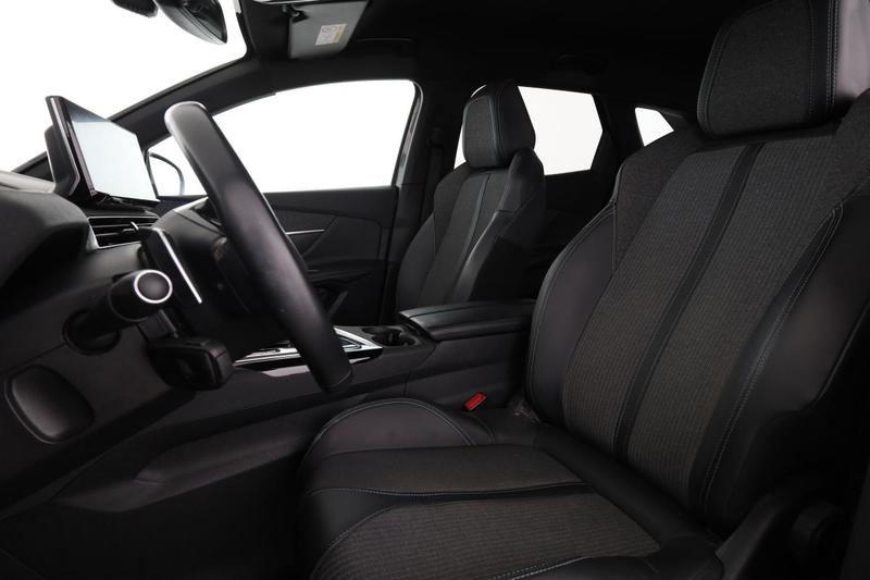 Peugeot 3008 1.5 Blue-HDi Allure Pack Eat8 130 ch