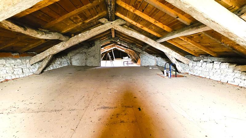 Maison - 206 m² - 10 pièces