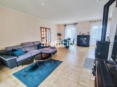 Maison - 135 m² - 6 pièces