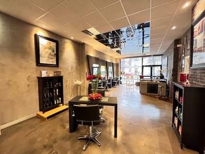 Fonds de commerce - 105 m²