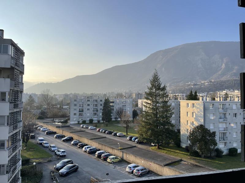 Appartement - 115 m² - 5 pièces