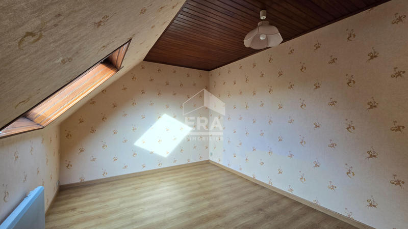 Maison - 97 m² - 5 pièces