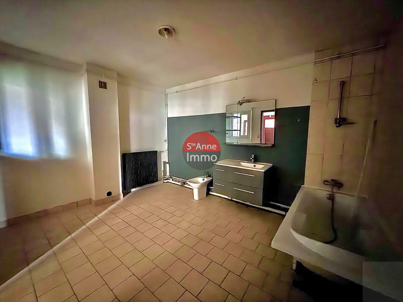 Maison - 145 m² - 6 pièces