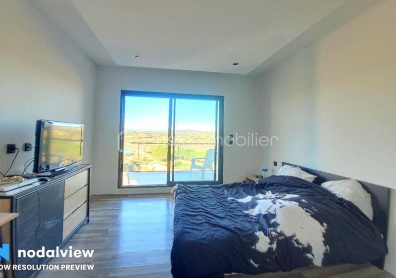 Villa - 310 m² - 10 pièces