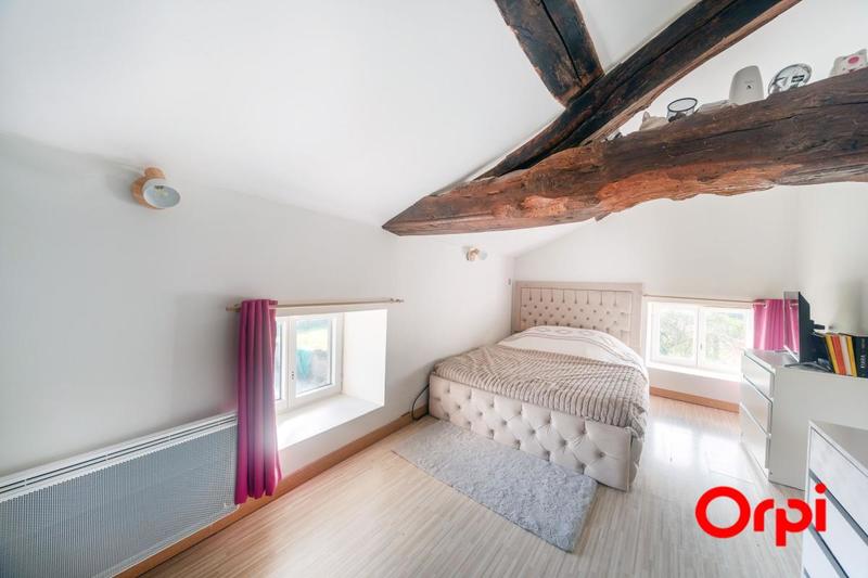 Maison - 215 m² - 6 pièces