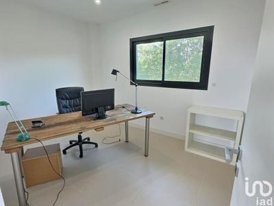 Bureau - 81 m²