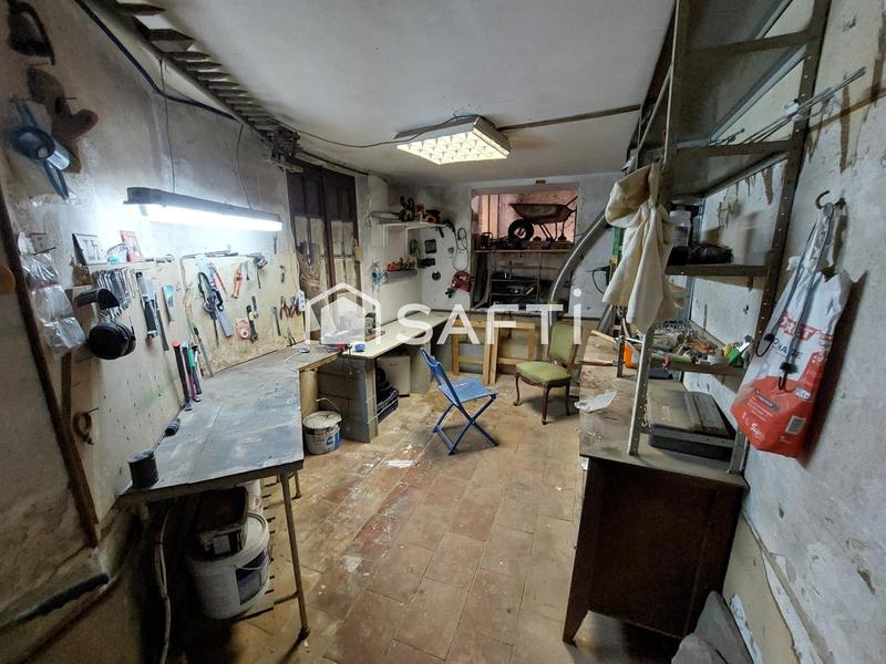 Maison - 290 m² - 10 pièces