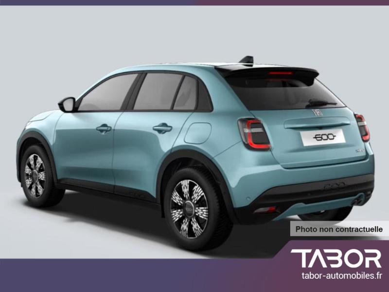 Fiat 600 Hybrid 145 Icon Cam Gps 2xPDC Adml Hiv