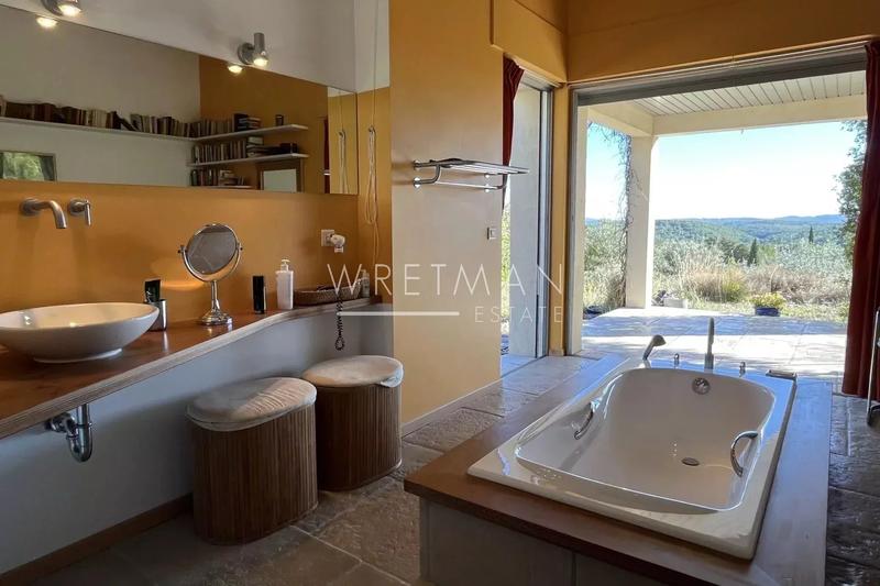 Villa - 150 m² - 5 pièces