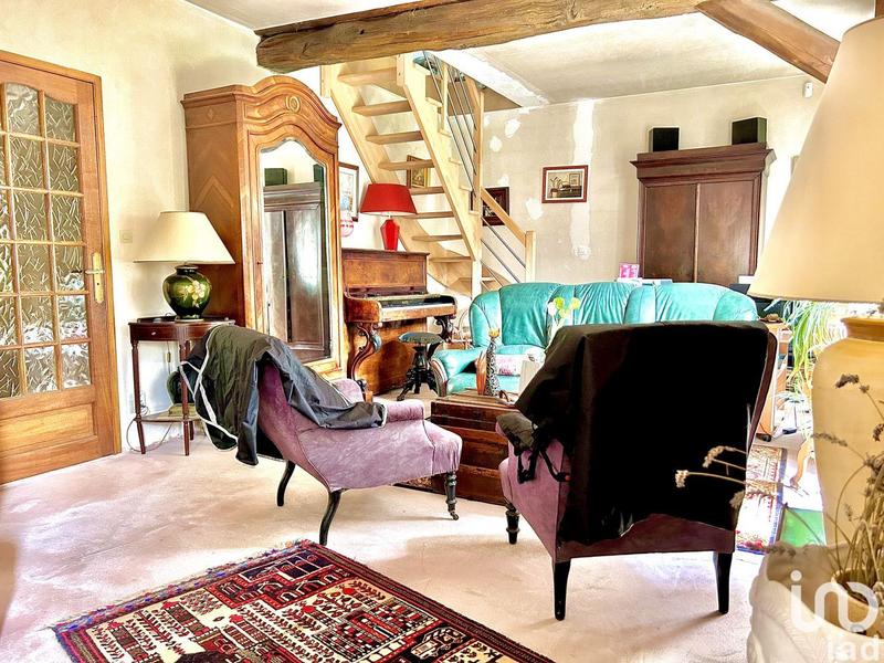 Maison - 215 m² - 7 pièces