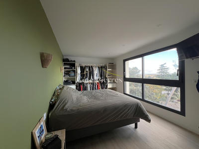 Villa - 137 m² - 5 pièces