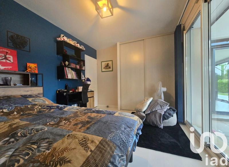 Maison - 210 m² - 6 pièces