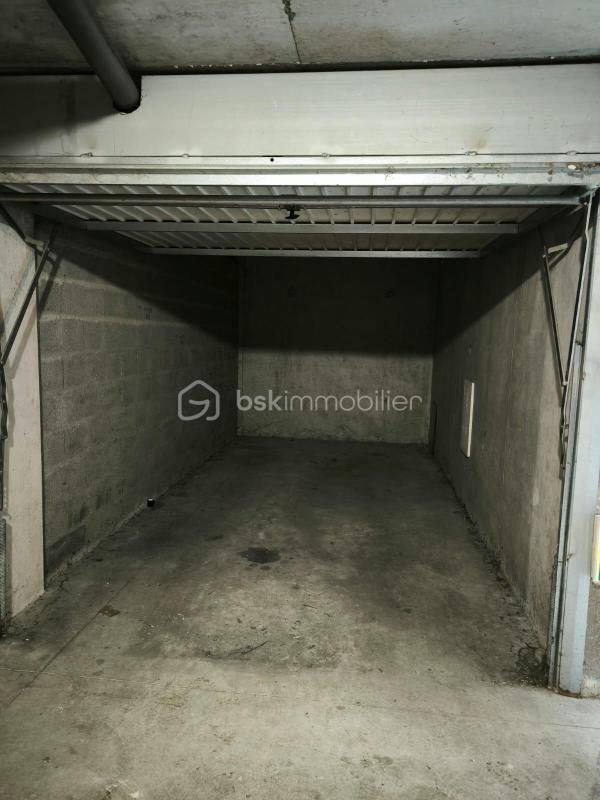 Garage - 12 m²