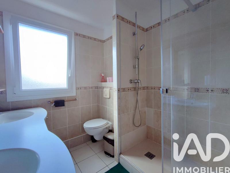 Maison - 140 m² - 8 pièces