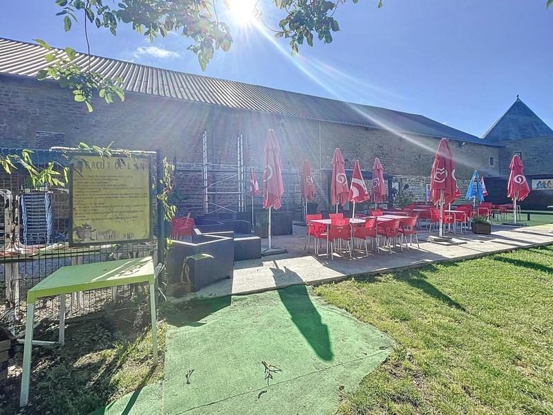 Local commercial - 790 m² - 9 pièces