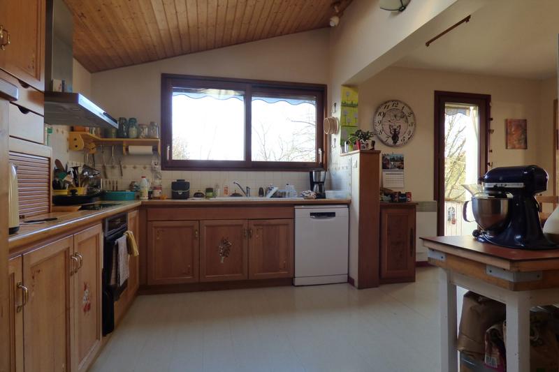 Maison - 176 m² - 9 pièces