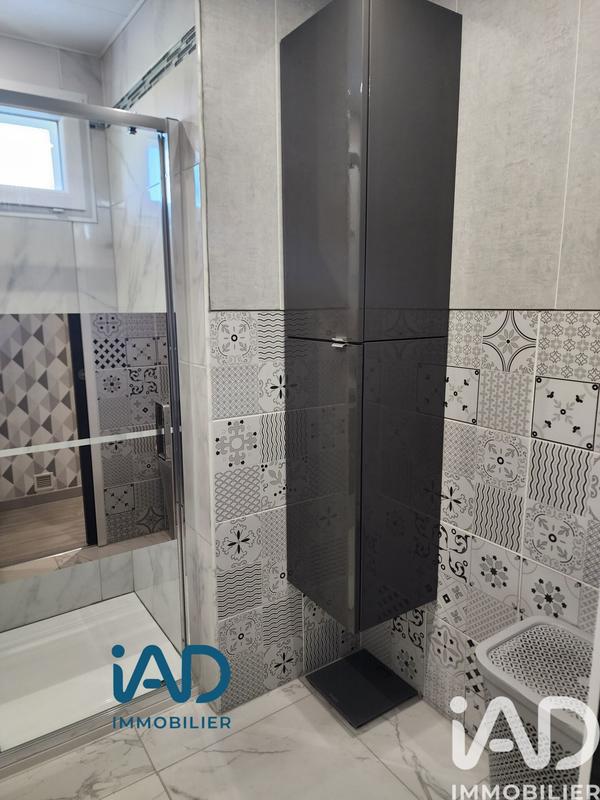 Maison - 98 m² - 4 pièces