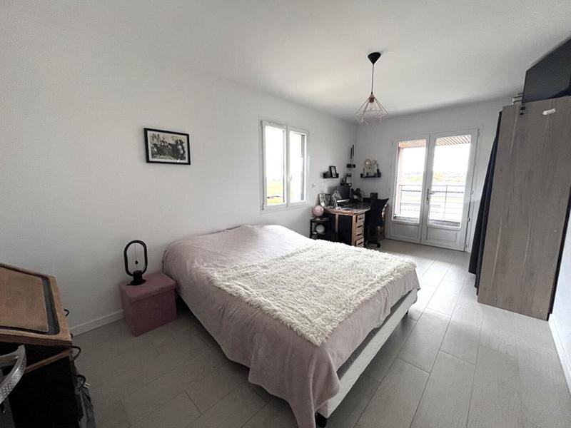 Maison - 200 m² - 10 pièces