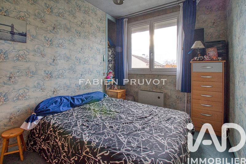 Maison - 93 m² - 5 pièces