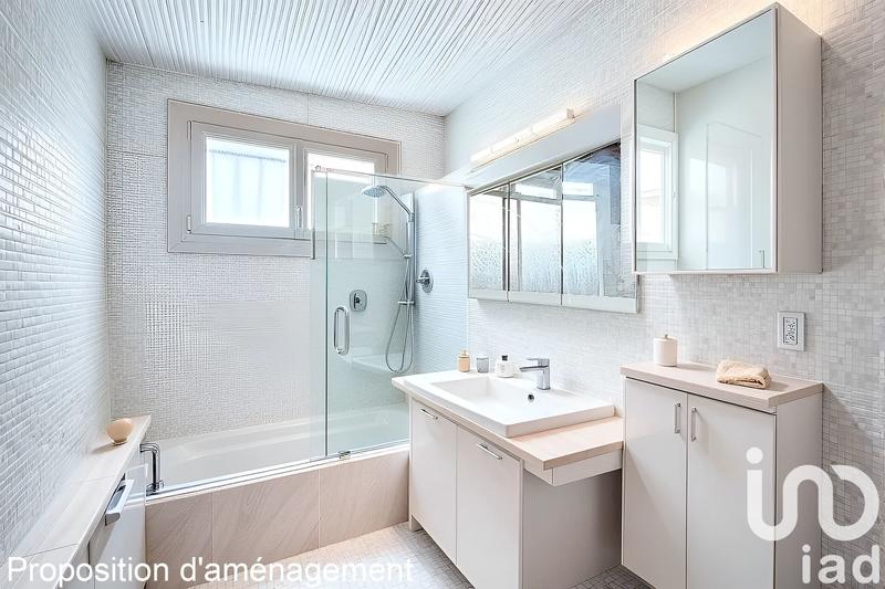 Maison - 137 m² - 5 pièces