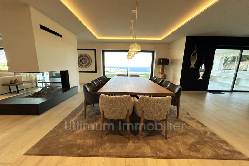 Villa - 380 m² - 7 pièces