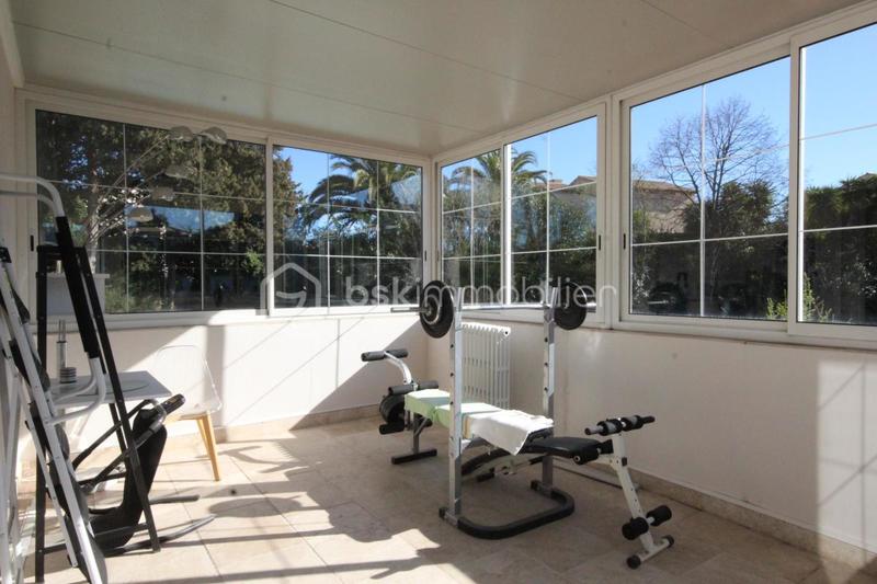 Villa - 149 m² - 8 pièces