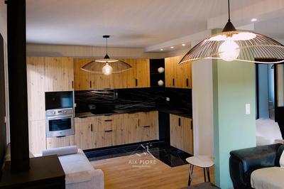 Propriété - 138 m² - 5 pièces