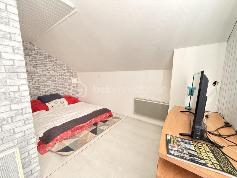 Maison en pierre - 103 m² - 7 pièces