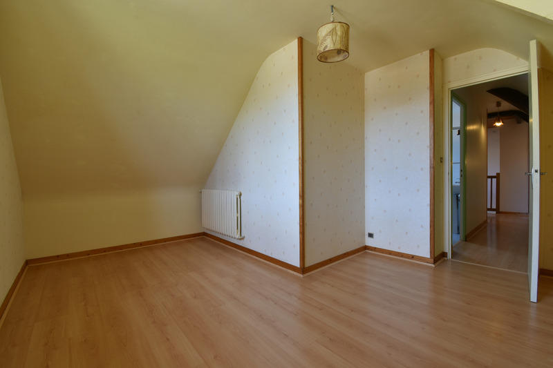 Propriété - 173 m² - 10 pièces