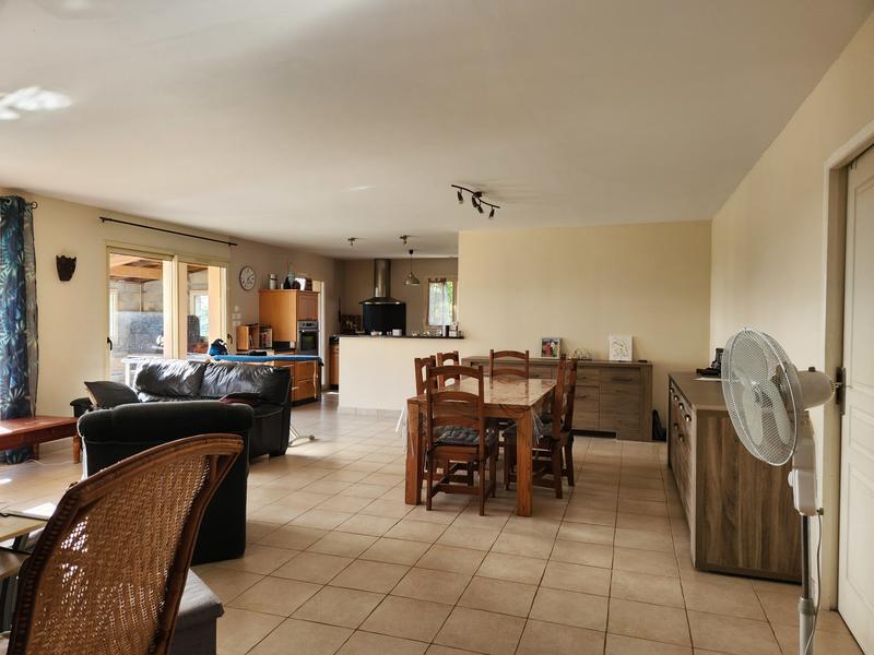 Maison - 123 m² - 6 pièces