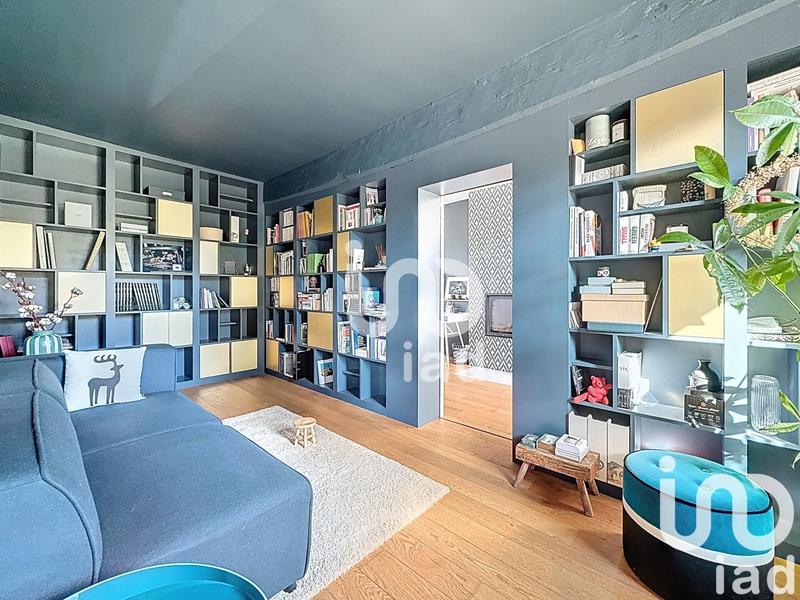 Maison - 243 m² - 8 pièces