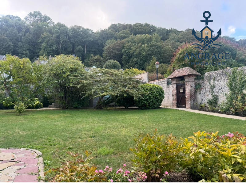 Maison ancienne - 290 m² - 6 pièces