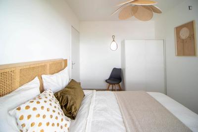 Chambre - 10 m² - 5 pièces