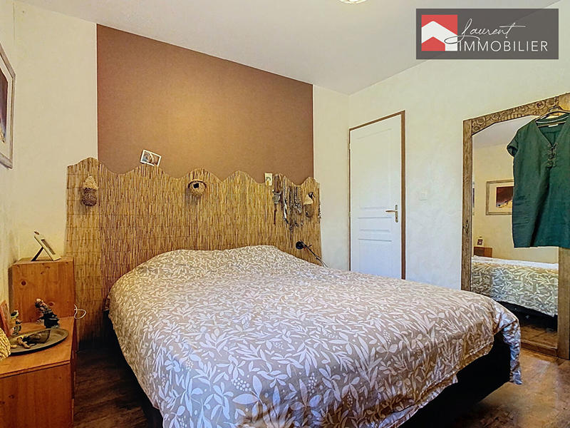 Maison - 104 m² - 4 pièces