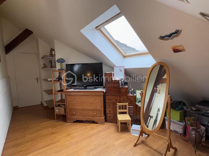 Maison traditionnelle - 147 m² - 7 pièces