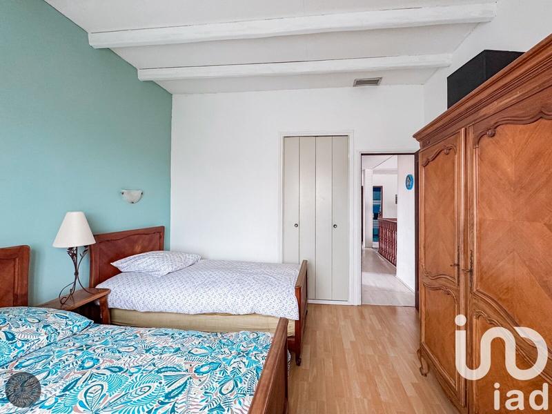 Maison - 185 m² - 6 pièces