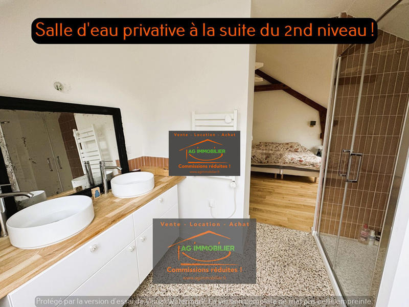 Maison - 195 m² - 9 pièces